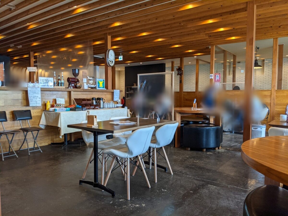 ケーキも楽しめる！【サフランズカフェ】は居心地の良いインスタ映え抜群のカフェ！みんなの口コミは？ モリノハ（もりのは）